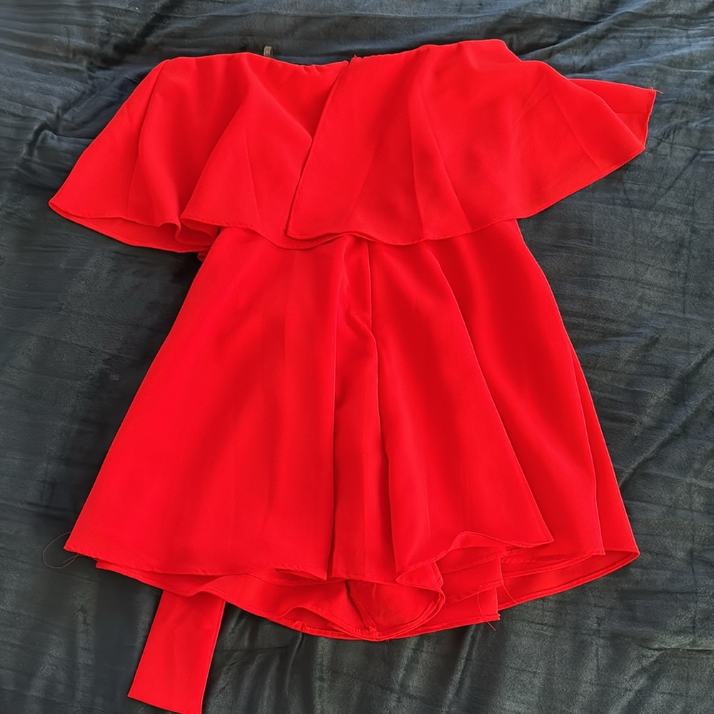 RED ROMPER - Picture 2 of 2